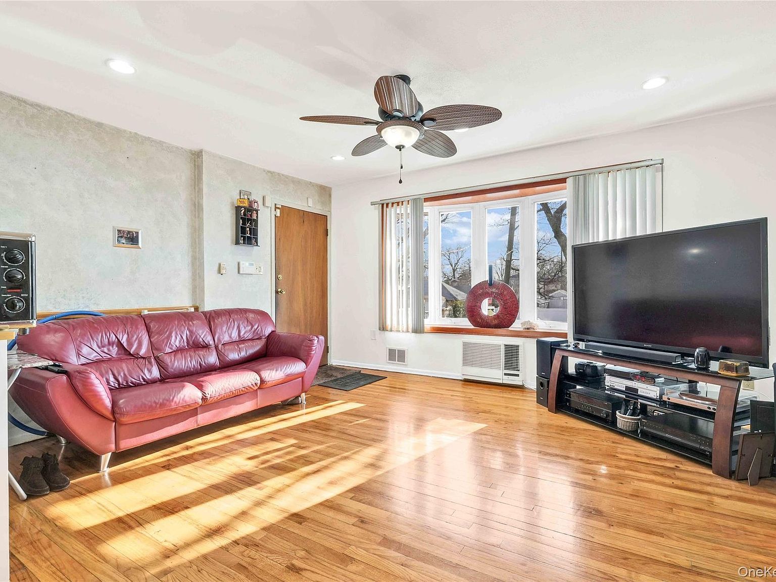 12814 144th St Jamaica, NY 11436 - Thumbnail 4