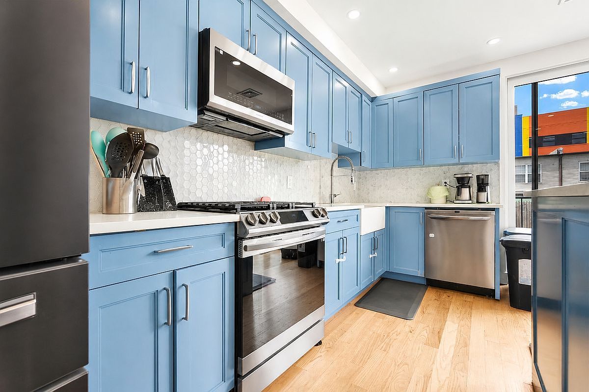 925 Hart St Brooklyn, NY 11237 - Thumbnail 4