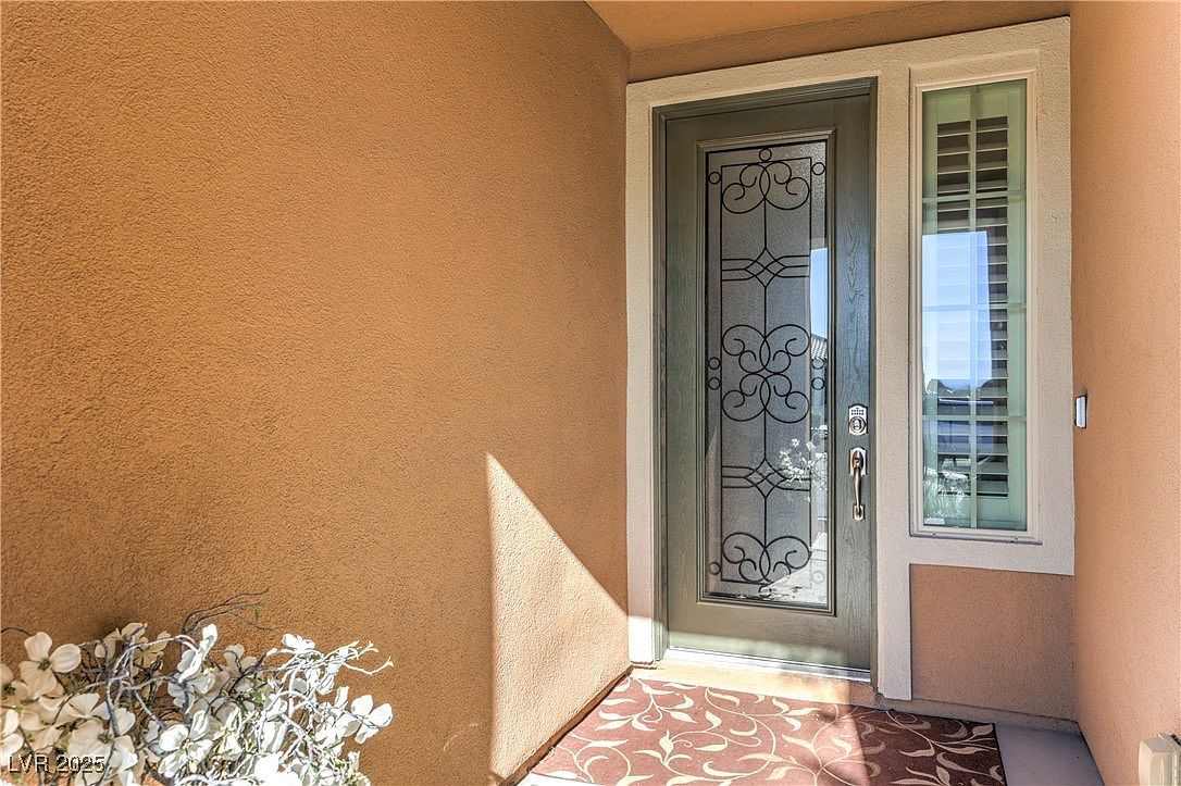 3816 Greenbriar Bluff Ave North Las Vegas, NV 89081 - Thumbnail 4