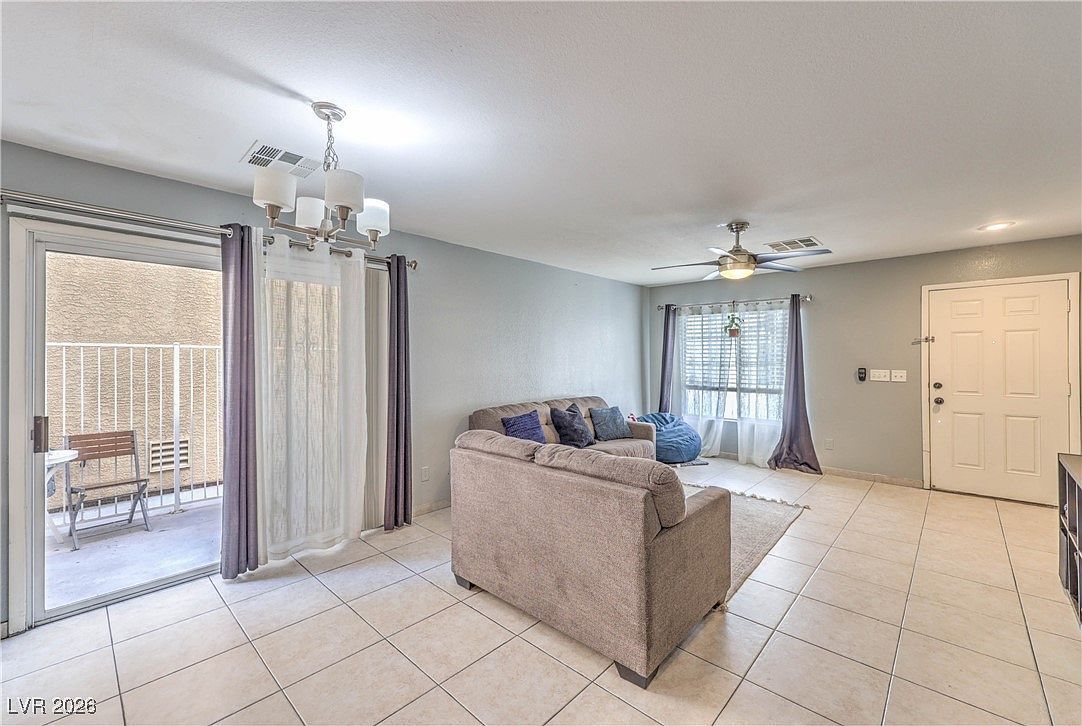 1296 Plum Canyon St Las Vegas, NV 89142 - Thumbnail 4