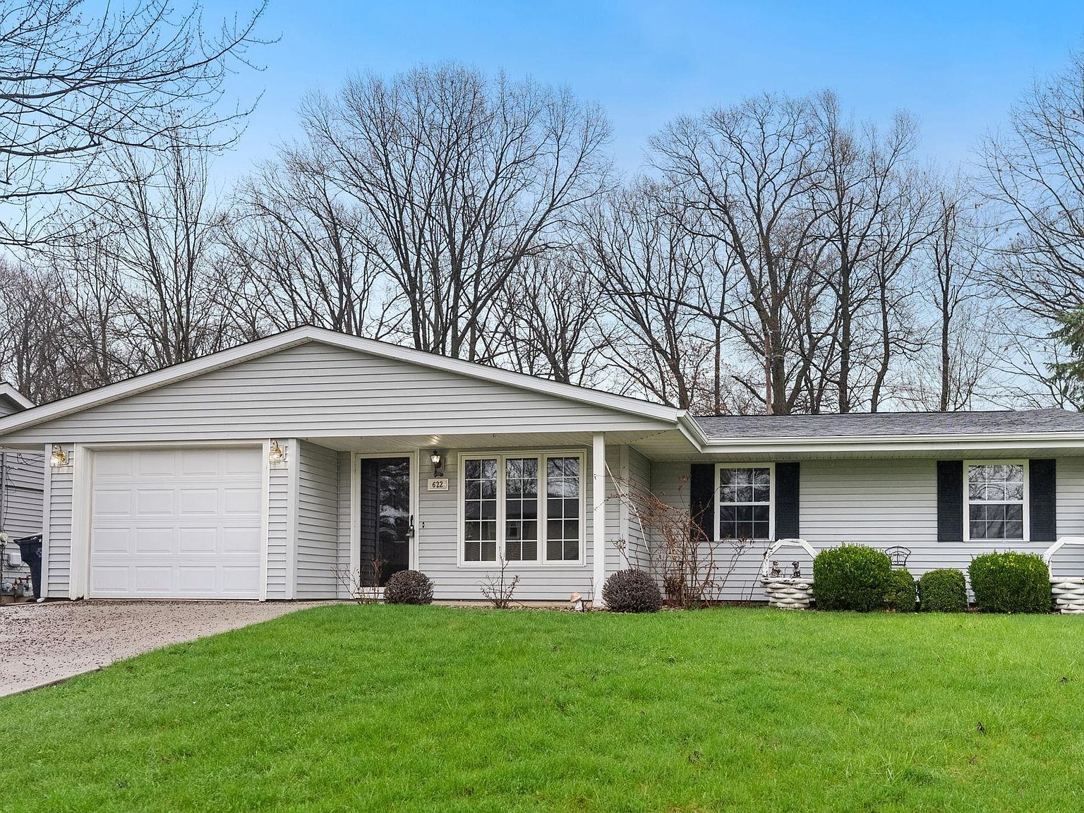 622 N Lincoln St Warsaw, IN 46580 - Thumbnail 4