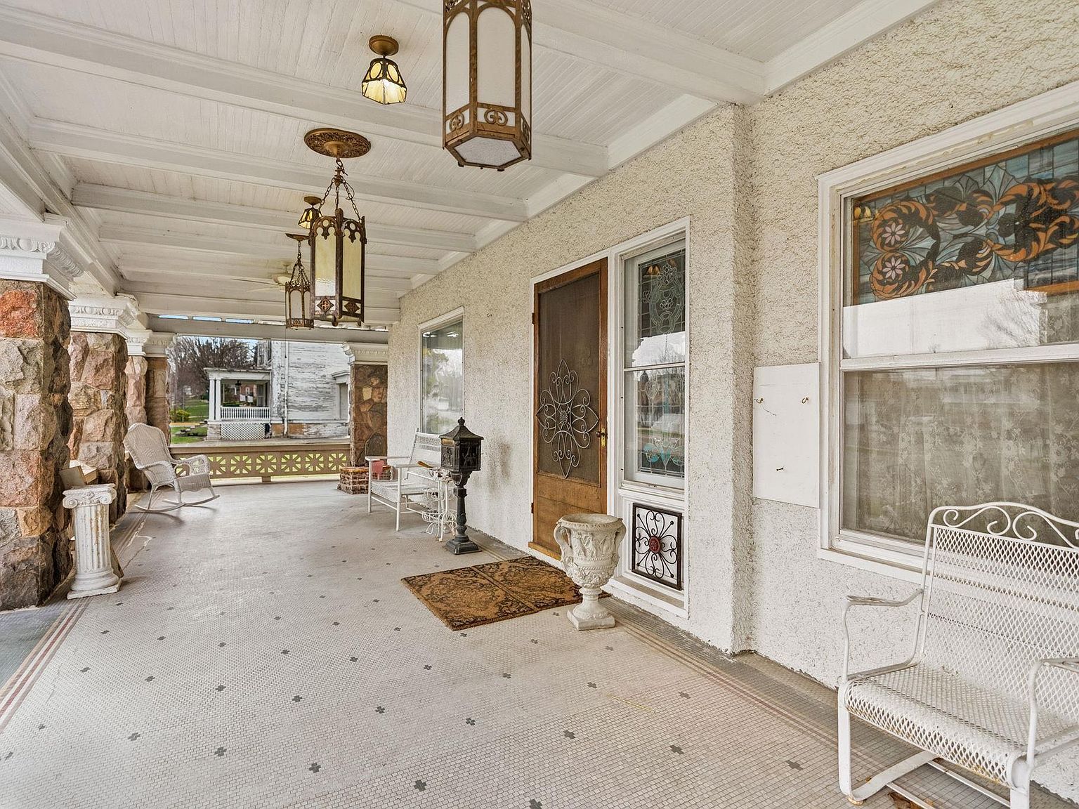 206 S Main St Ligonier, IN 46767 - Thumbnail 4