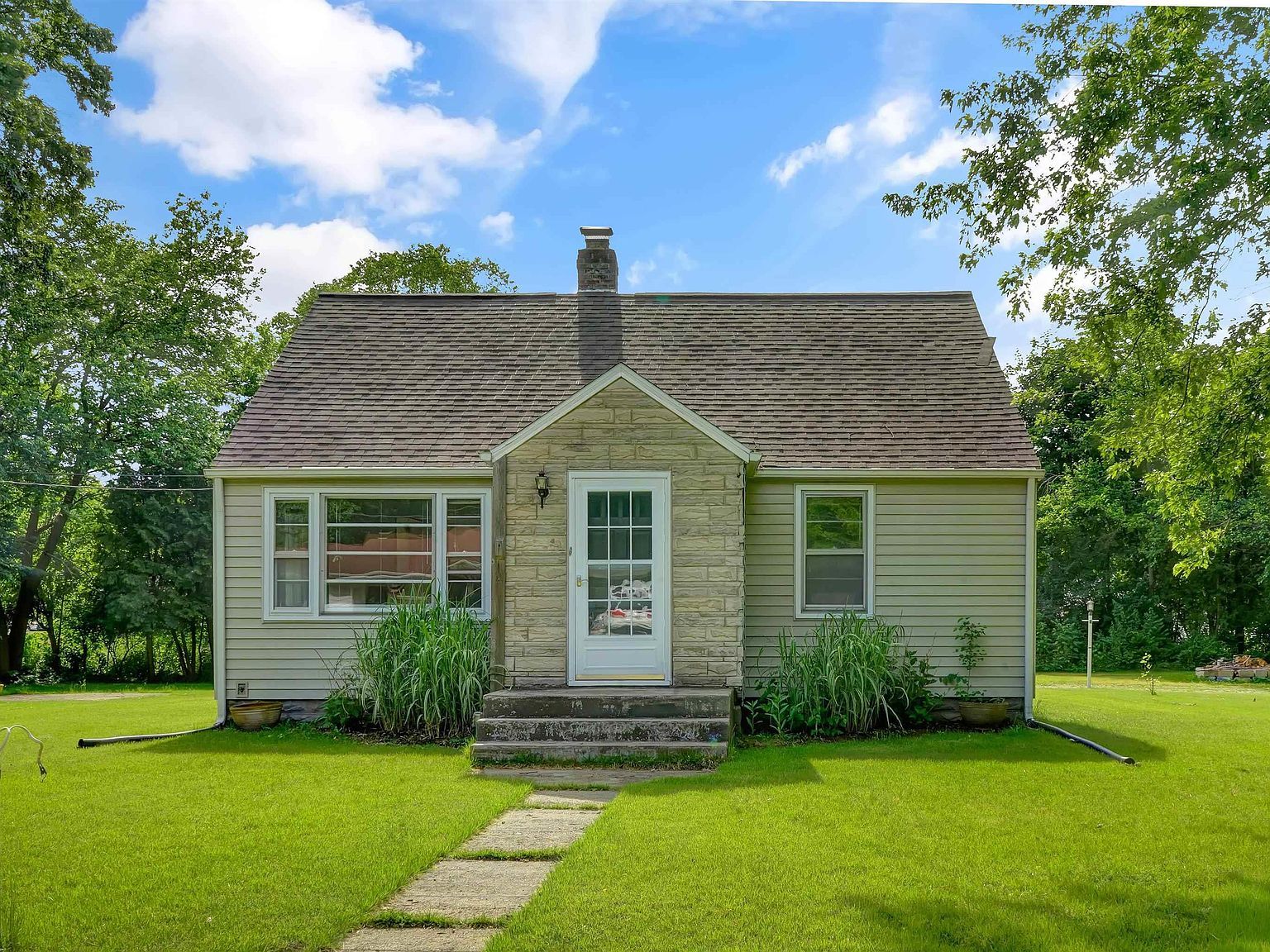 52395 Leland Ave South Bend, IN 46637 - Thumbnail 4