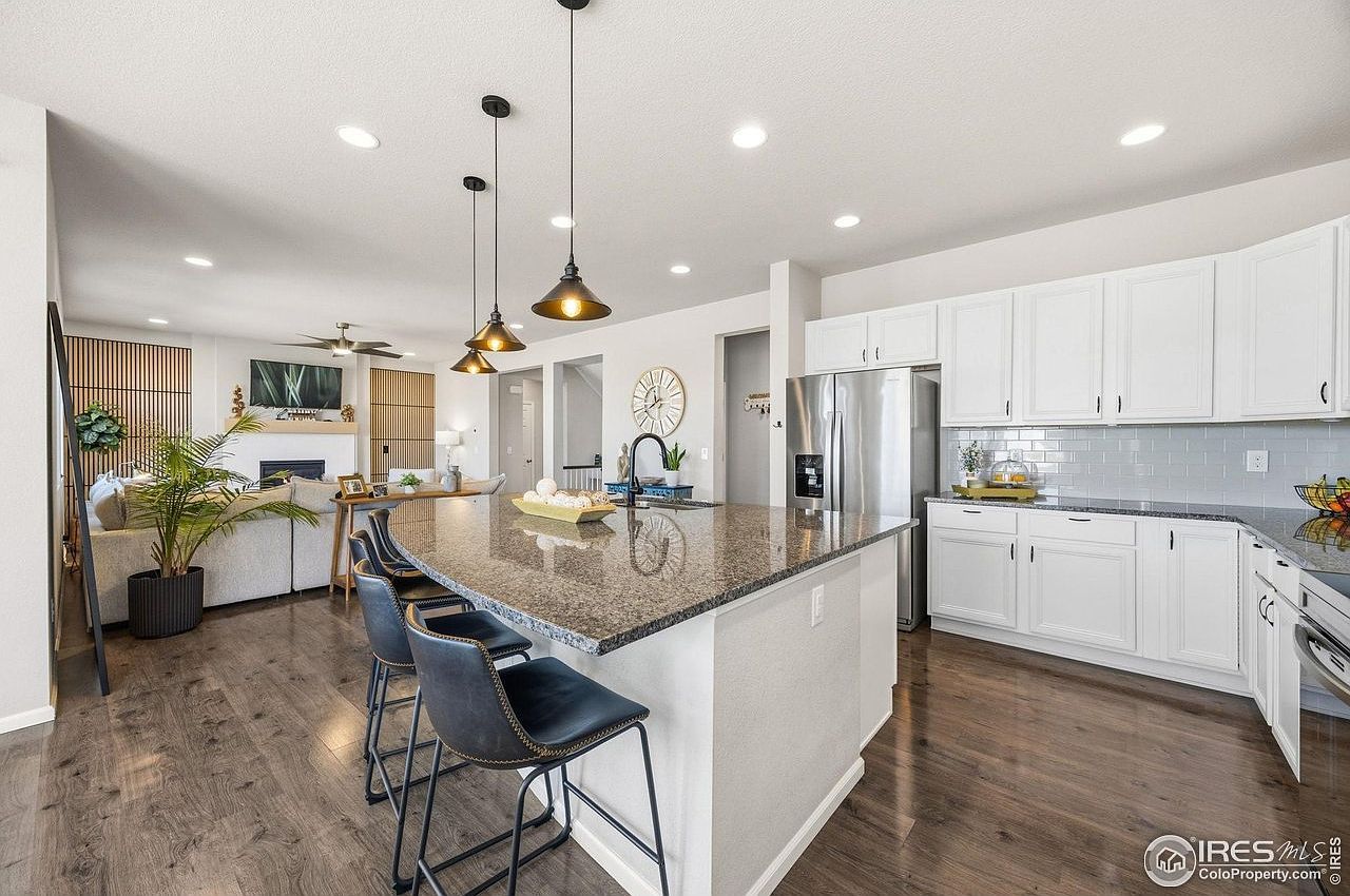 5247 Alberta Falls St Timnath, CO 80547 - Thumbnail 4