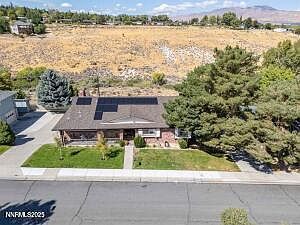 2301 Solari Dr Reno, NV 89509 - Thumbnail 4
