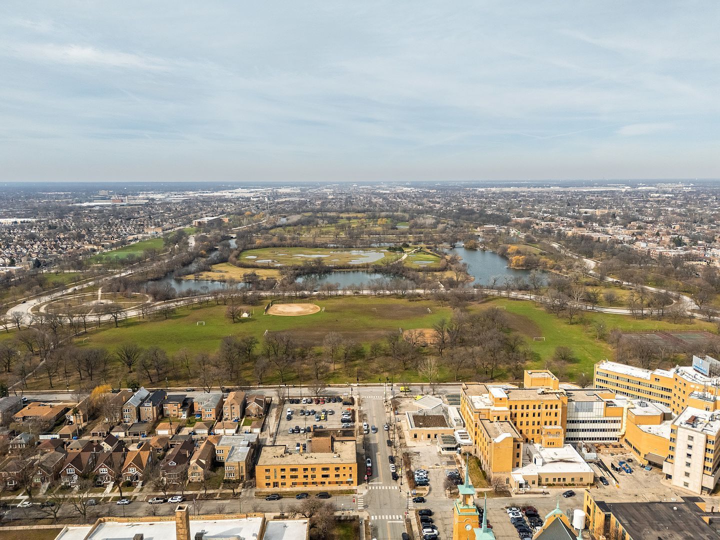 6825 S Rockwell St Chicago, IL 60629 - Thumbnail 4