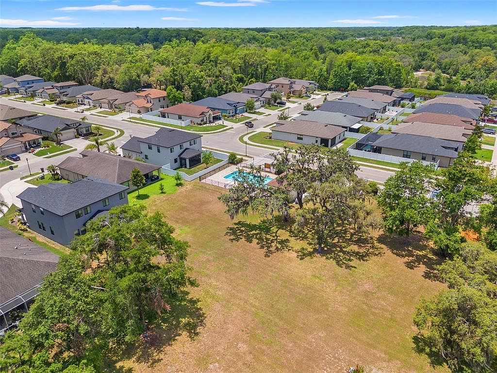 11579 Weaver Hollow Rd New Port Richey, FL 34654 - Thumbnail 4