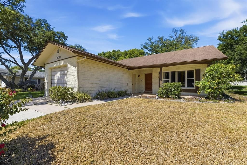 10636 Salamanca Dr Port Richey, FL 34668 - Thumbnail 4