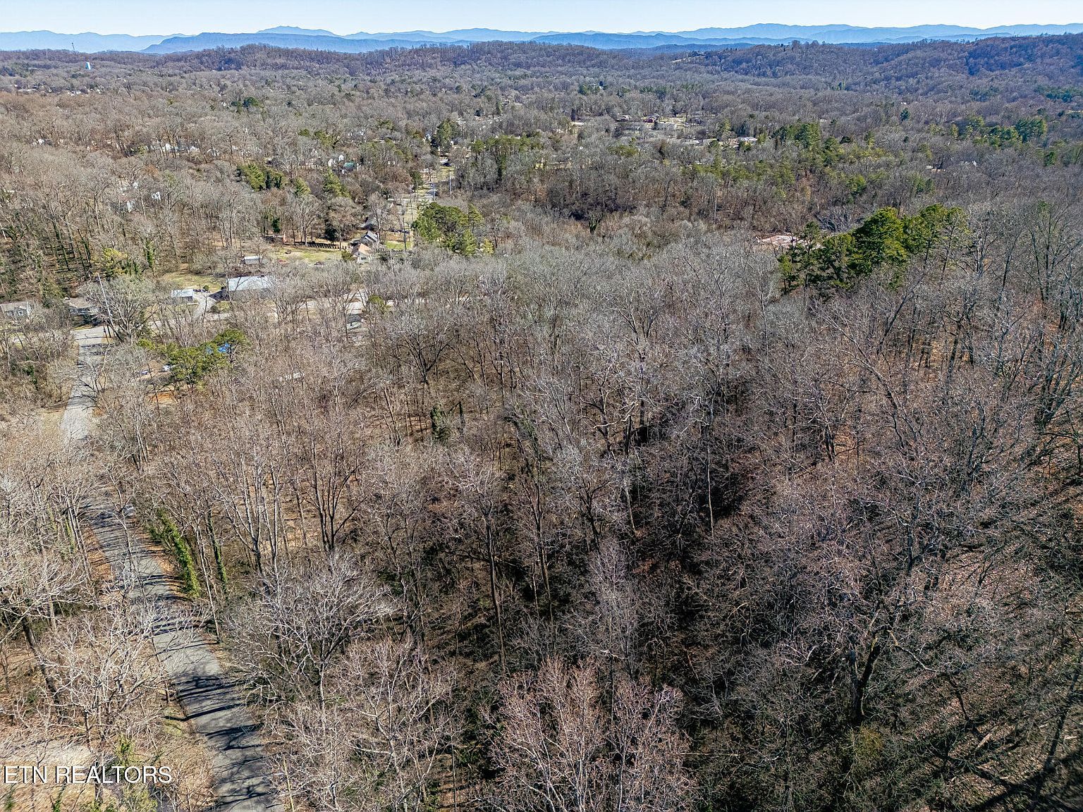 4921 Wise Hills Rd Knoxville, TN 37920 - Thumbnail 4