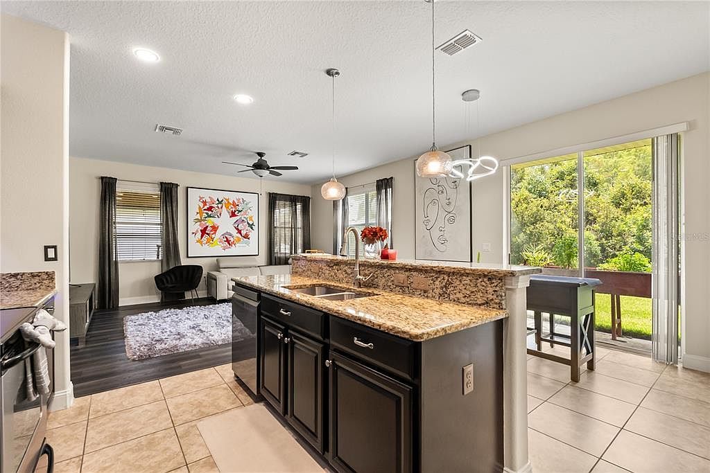 2182 Crosston Cir Orlando, FL 32824 - Thumbnail 4