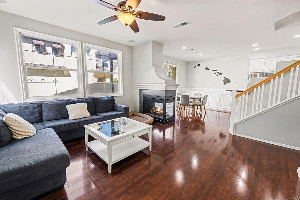 1430 Caminito Garibay Unit 3 Chula Vista, CA 91915 - Thumbnail 4