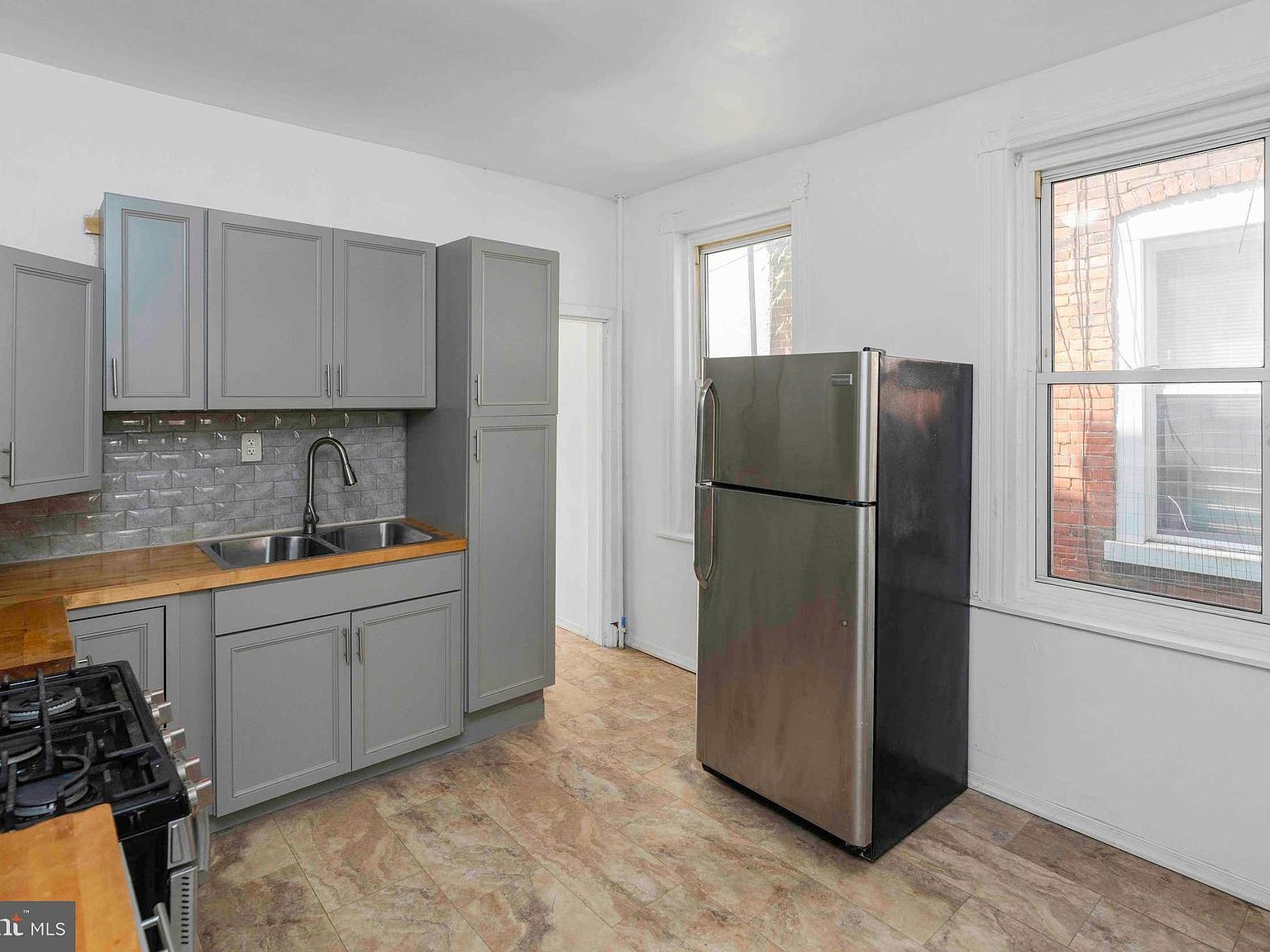 244 N Felton St Philadelphia, PA 19139 - Thumbnail 4