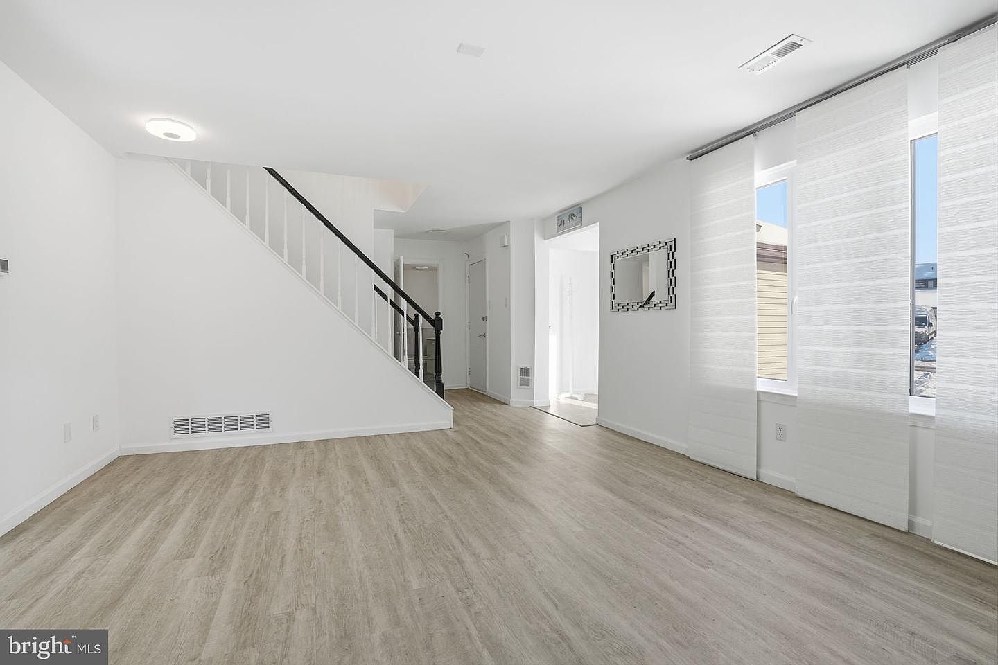 710 Trowbridge Dr Southampton, PA 18966 - Thumbnail 4