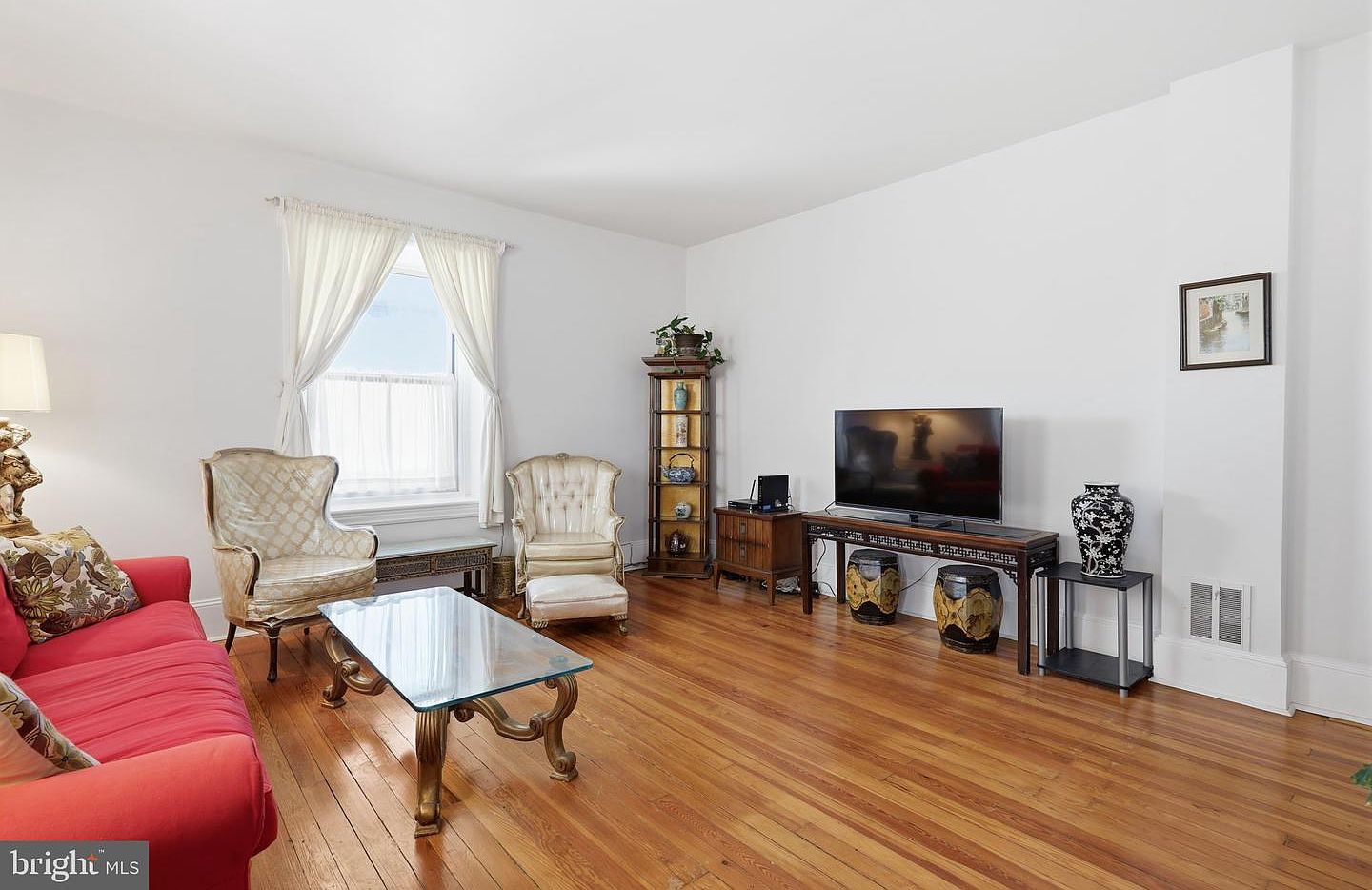 608 Washington Ln Jenkintown, PA 19046 - Thumbnail 4