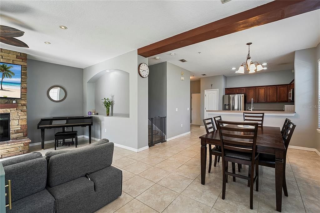 7105 Red Lantern Dr #13C Harmony, FL 34773 - Thumbnail 4