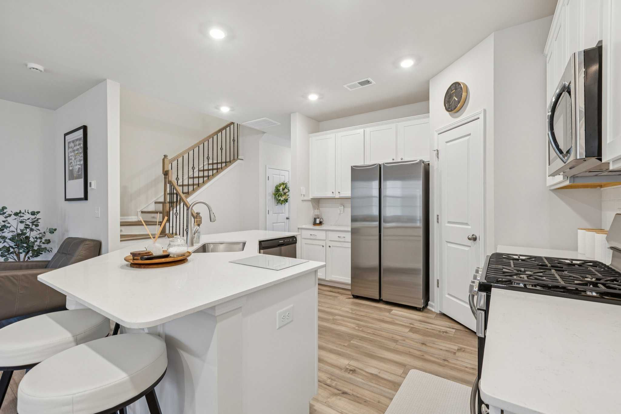 6011 Chelsea Oaks Ridge, Tega Cay, SC, USA, 29708 - Thumbnail 4