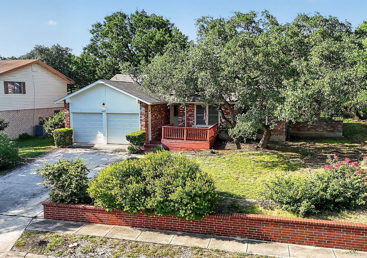 4427 Meredith Woods St San Antonio, TX 78249 - Thumbnail 4