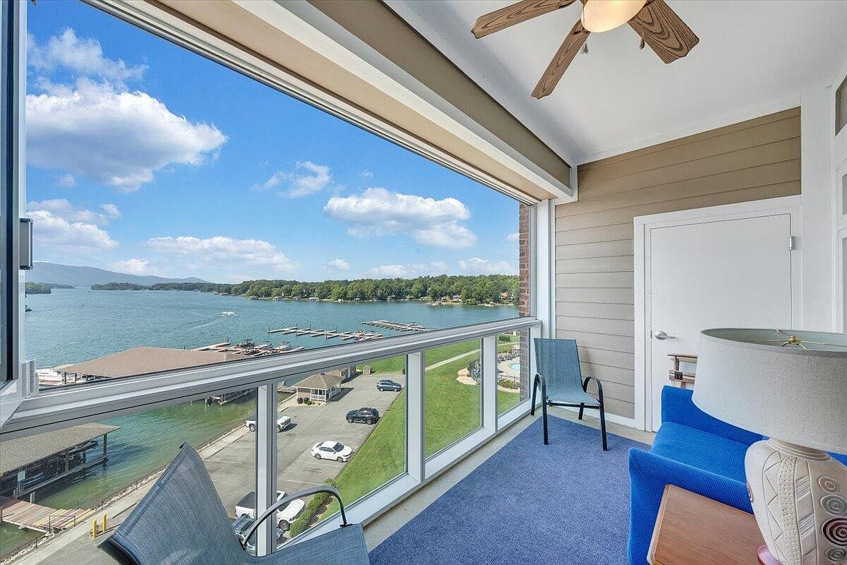 1273 Graves Harbor Trl #347 Huddleston, VA 24104 - Thumbnail 4