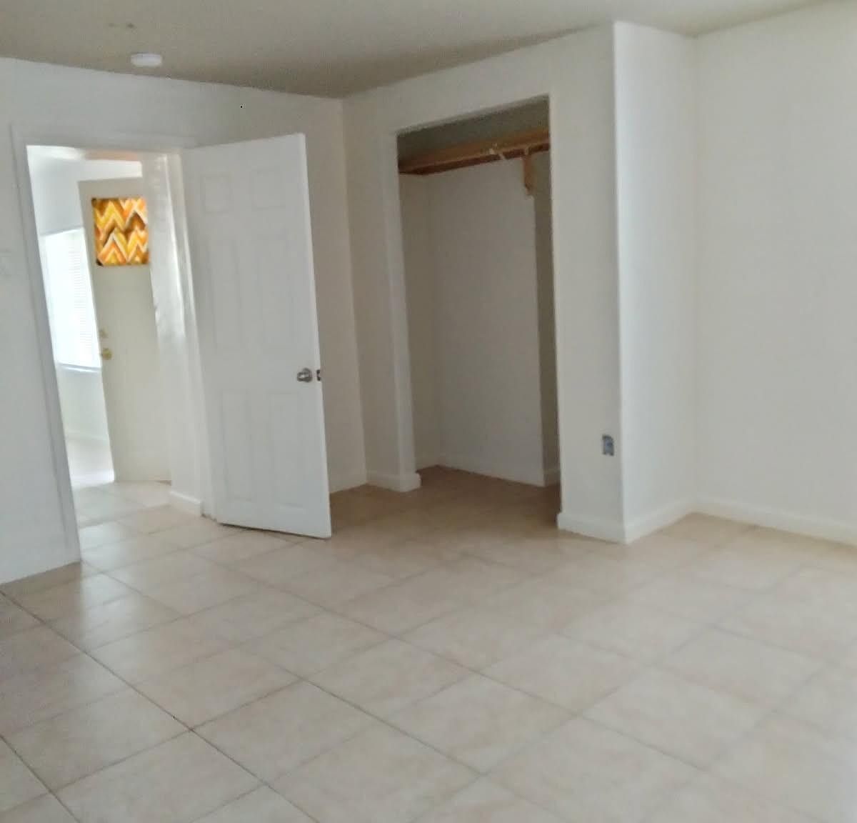 6706 N 54th Dr Glendale, AZ 85301 - Thumbnail 4