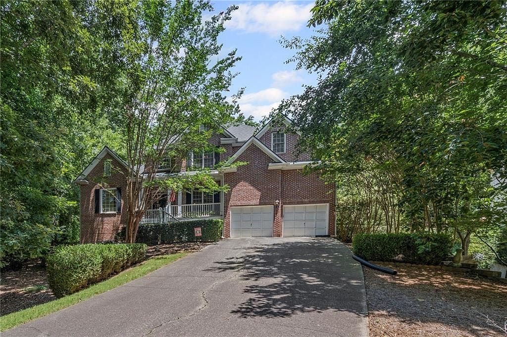 3340 Silver Lake Dr Cumming, GA 30041 - Thumbnail 4