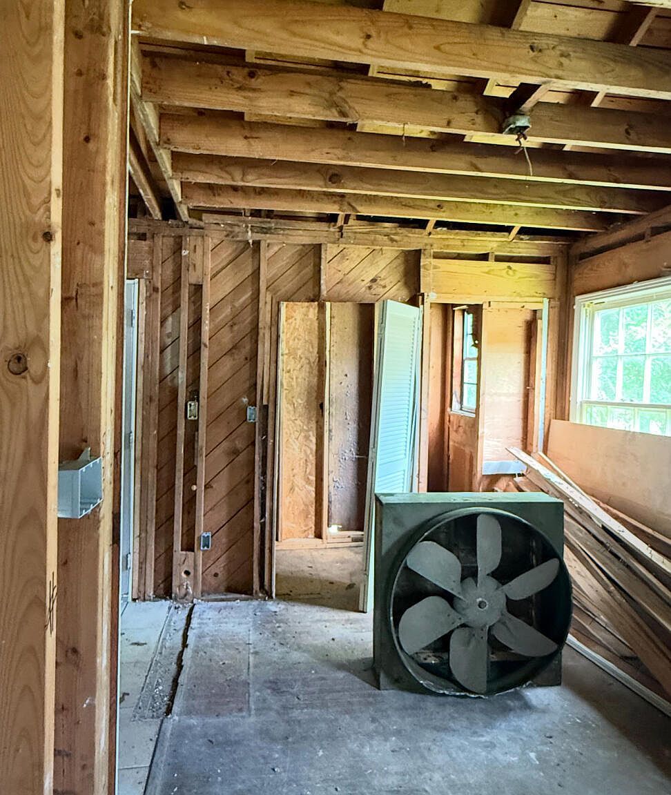 1018 Combs St Jackson, MS 39204  | Single Family