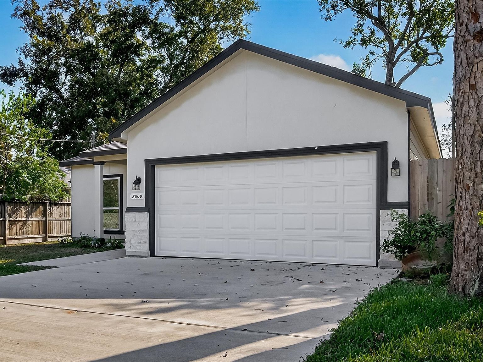 2609 Boss St La Marque, TX 77568 - Thumbnail 4