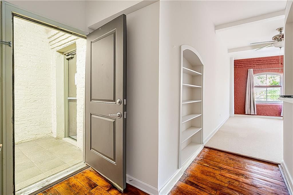 333 Julia St APT 331 New Orleans, LA 70130 - Thumbnail 4