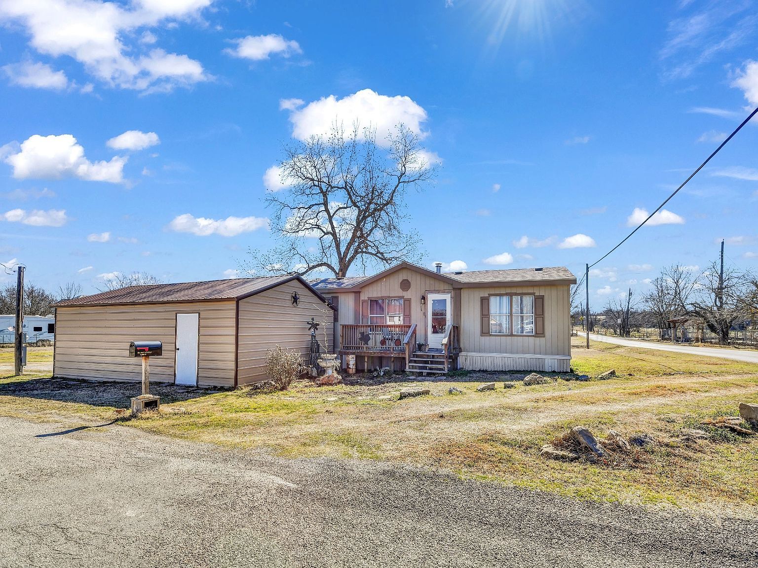 224 Division St Graford, TX 76449 - Thumbnail 4