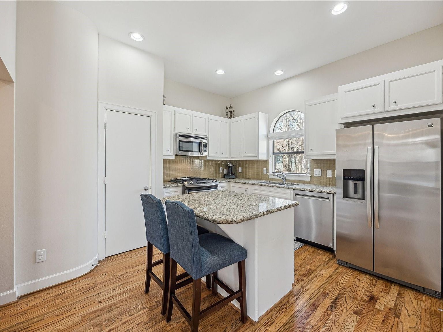 3643 Main Plaza Dr Houston, TX 77025 - Thumbnail 4