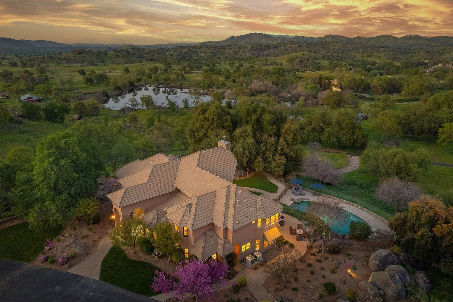 16115 Deer Path Ln Clovis, CA 93619 - Thumbnail 4