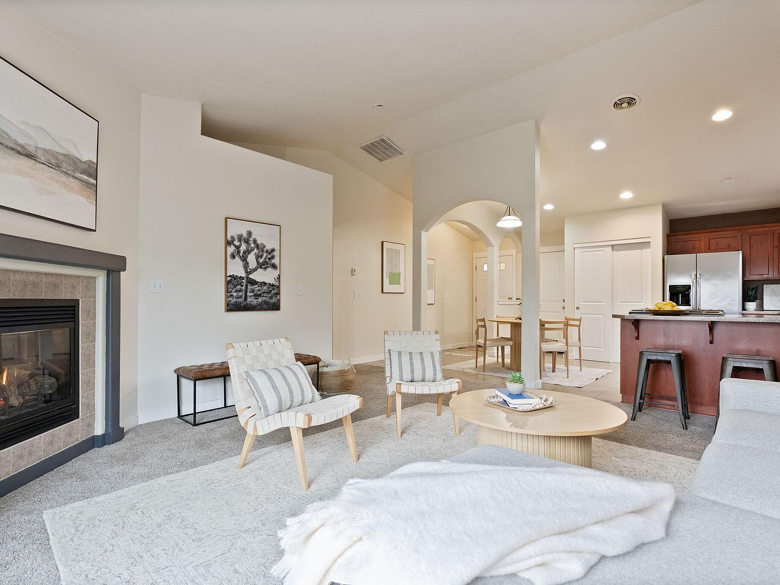 3204 NE Spring Creek Pl Bend, OR 97701 - Thumbnail 4