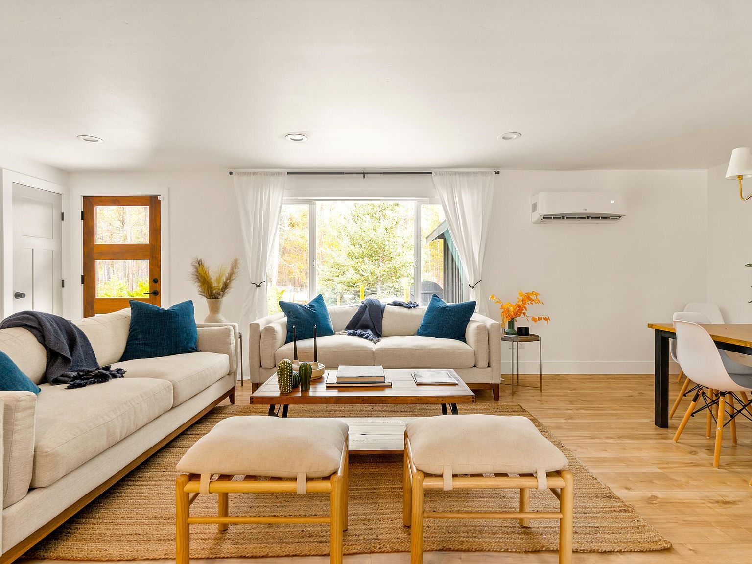 17376 Lively Ln Bend, OR 97707 - Thumbnail 4