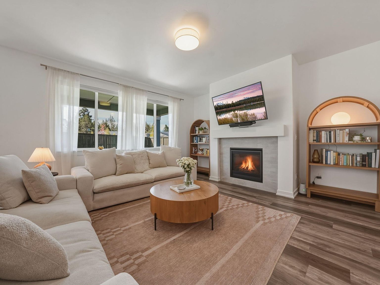 61675 SE Depot Loop Bend, OR 97702 - Thumbnail 4