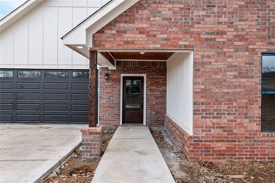 1500 Lovers Ln Van Buren, AR 72956 - Thumbnail 4