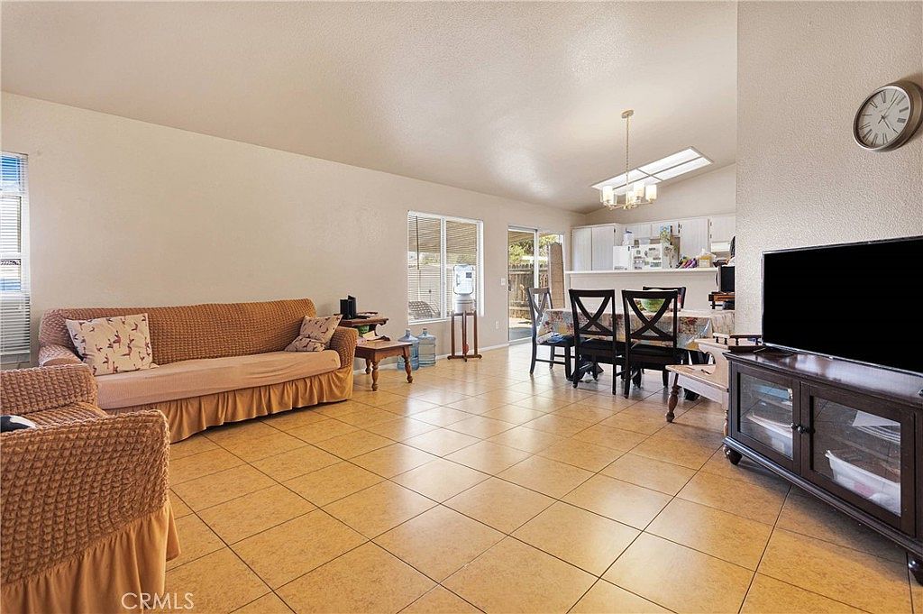 14753 Kimberly St Adelanto, CA 92301 - Thumbnail 4