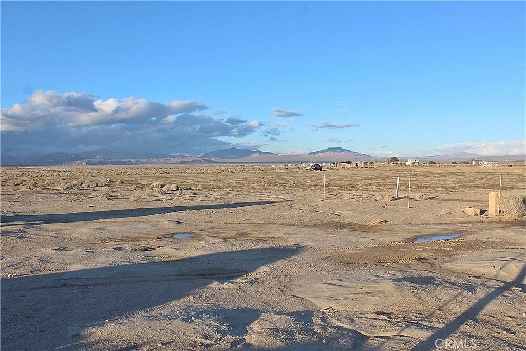 11 Sunrise Rd Lucerne Valley, CA 92356 - Thumbnail 4