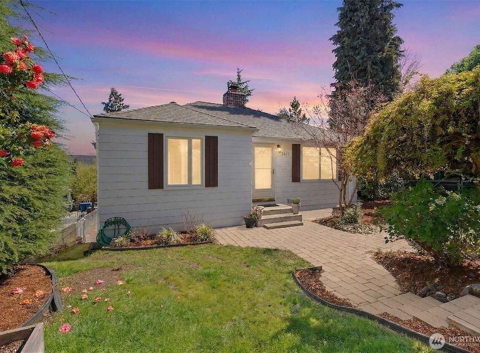 3622 23rd Ave W Seattle, WA 98199 - Thumbnail 4