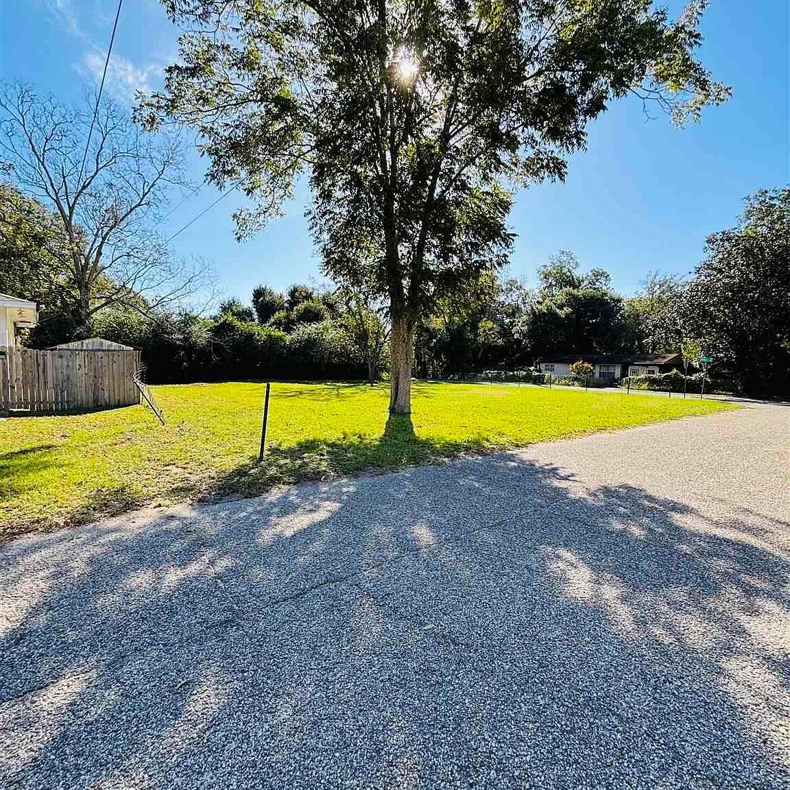 Pond Ave Pensacola, FL 32534 - Thumbnail 4