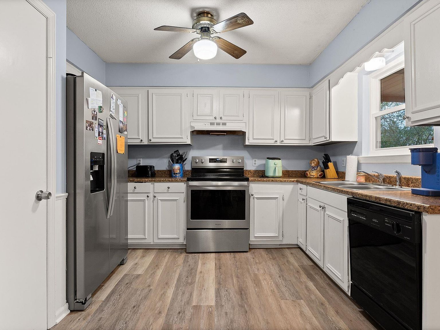 1524 Caramel Cir Hixson, TN 37343 - Thumbnail 4