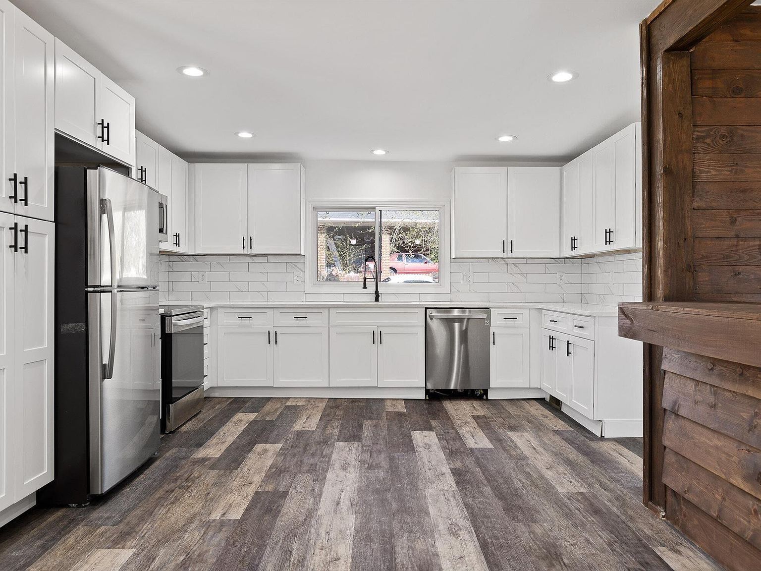 108 Avis Dr Dalton, GA 30721 - Thumbnail 4