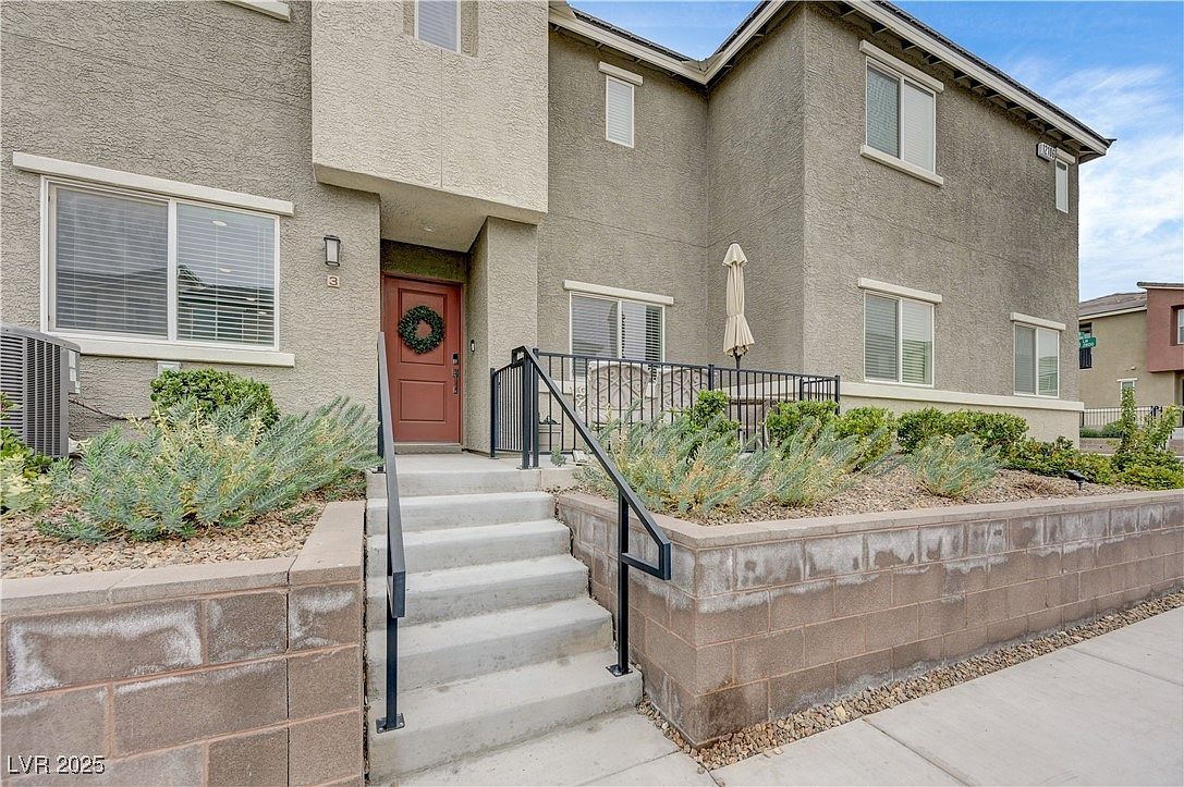 12106 Azure Gate Rd UNIT 3 Las Vegas, NV 89183 - Thumbnail 4
