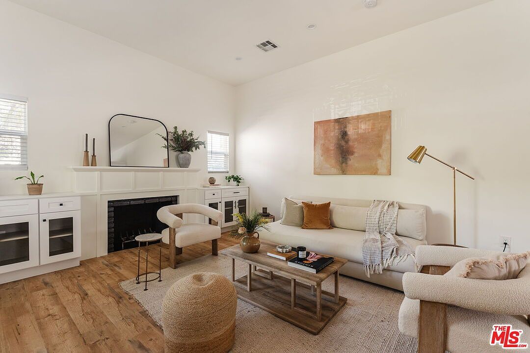 328 N Occidental Blvd Los Angeles, CA 90026 - Thumbnail 4