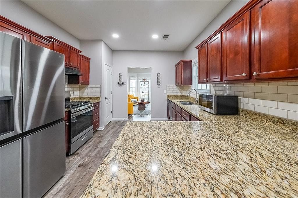 176 Crescent Woode Way Dallas, GA 30157 - Thumbnail 4