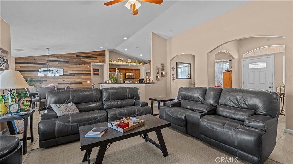 7860 Alston Ave Hesperia, CA 92345 - Thumbnail 4