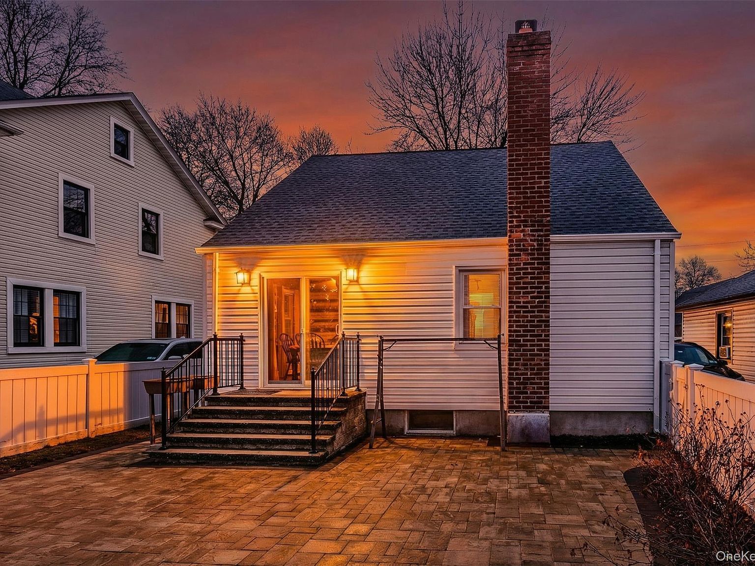 38 Hawthorne Ave Floral Park, NY 11001 - Thumbnail 4