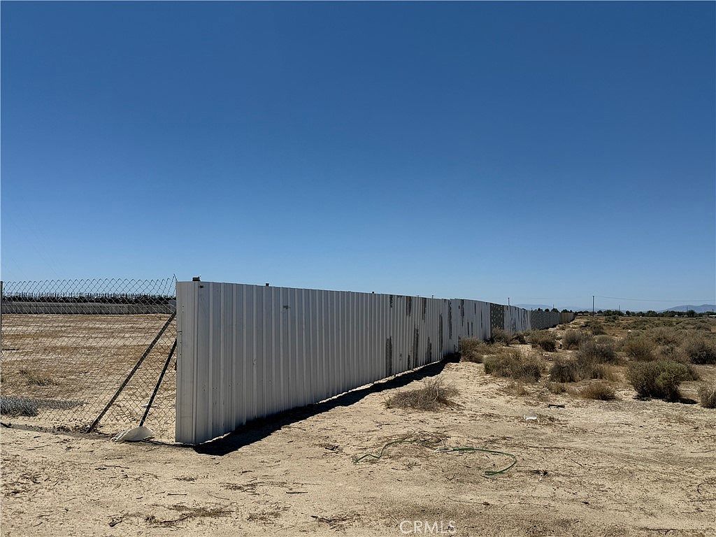 0 Brabham Ave LOT 2 Rosamond, CA 93560 - Thumbnail 4