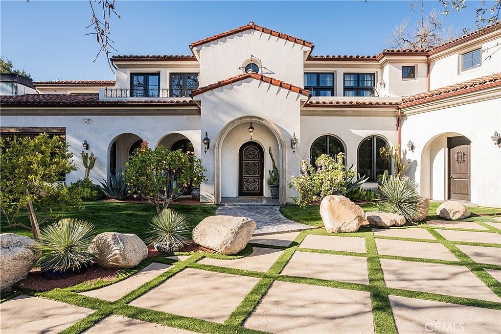 6451 Chesebro Rd Agoura Hills, CA 91301 - Thumbnail 4