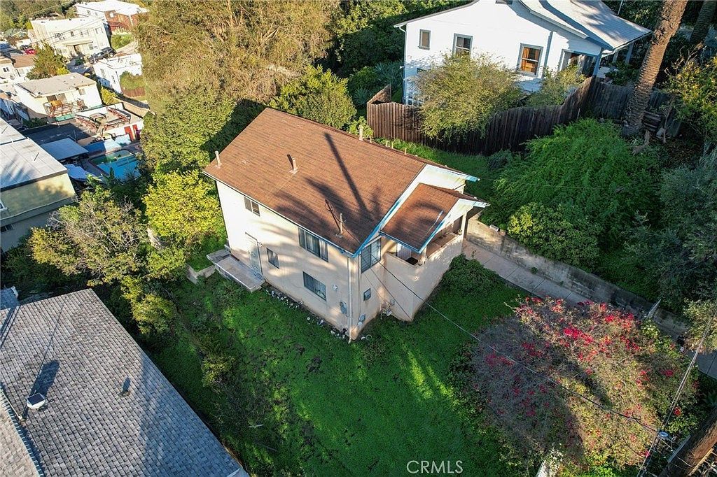 2125 Cove Ave Los Angeles, CA 90039 - Thumbnail 4