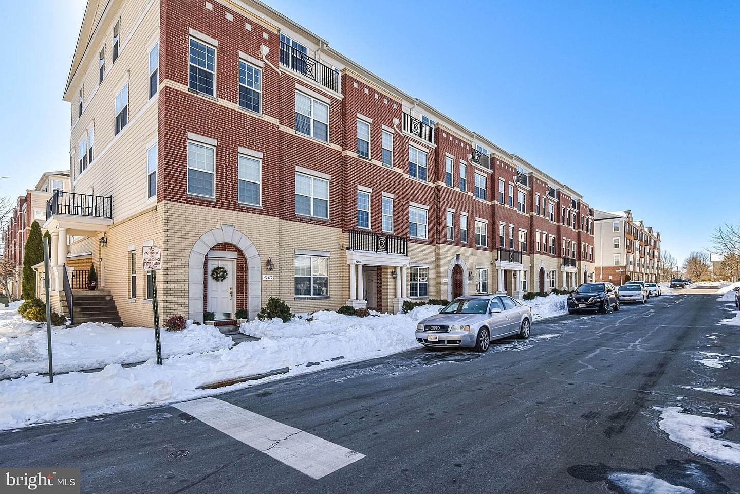 42575 Highgate Ter Ashburn, VA 20148 - Thumbnail 4