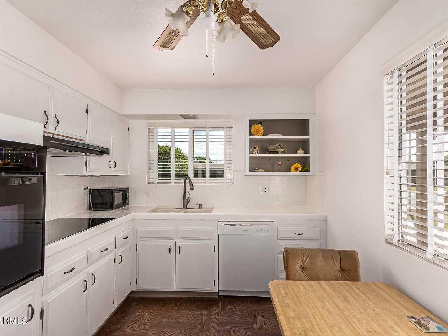 11054 N Coggins Dr Sun City, AZ 85351 - Thumbnail 4